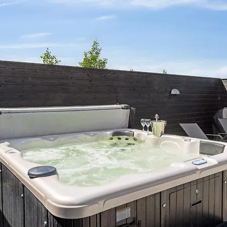 Prázdninový dům 5 Star In *